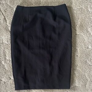 Size 6 Banana Republic Elegant Black Pencil Skirt